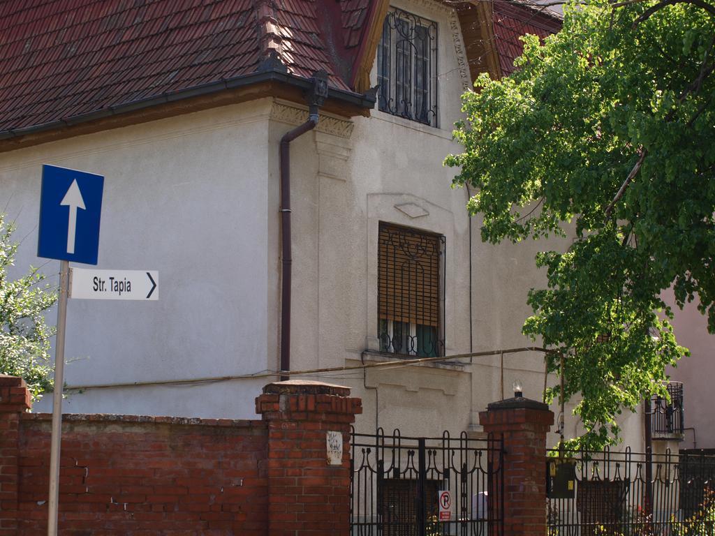 Mosaico Alfetta Hostel Timisoara Exterior photo